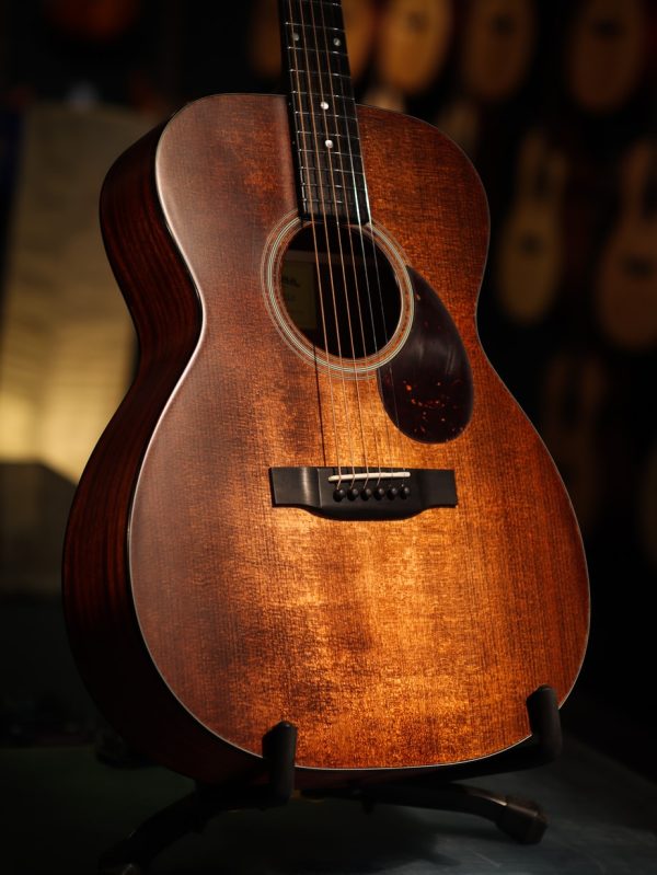 Eastman E1 OM Classic