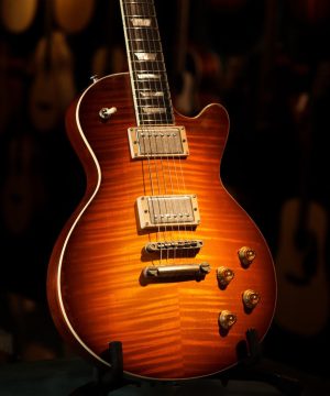 Eastman SB59/v Redburst