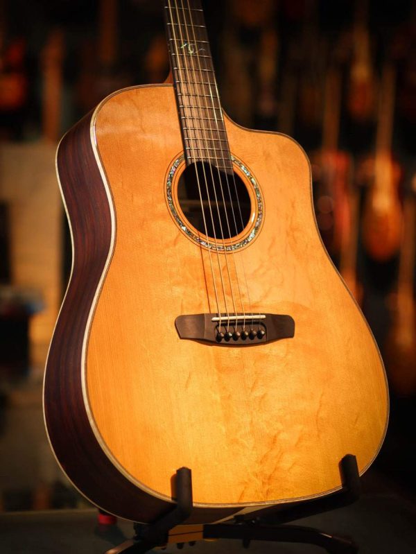 Dowina Master Series Cocobolo DC tds