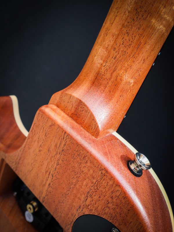 Cream T Aurora Custom Naked Whisker Burst - Afbeelding 16