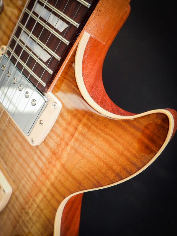 Cream T Aurora Custom Naked Whisker Burst - Afbeelding 10
