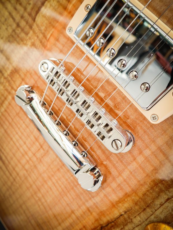 Cream T Aurora Custom Naked Whisker Burst - Afbeelding 8