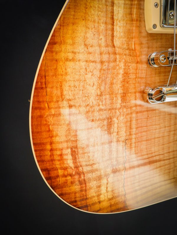 Cream T Aurora Custom Naked Whisker Burst - Afbeelding 7
