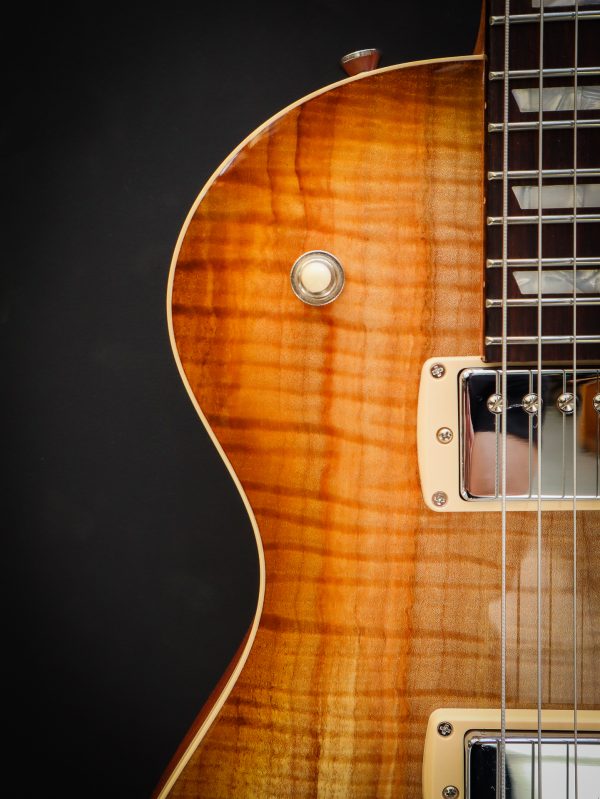 Cream T Aurora Custom Naked Whisker Burst - Afbeelding 5