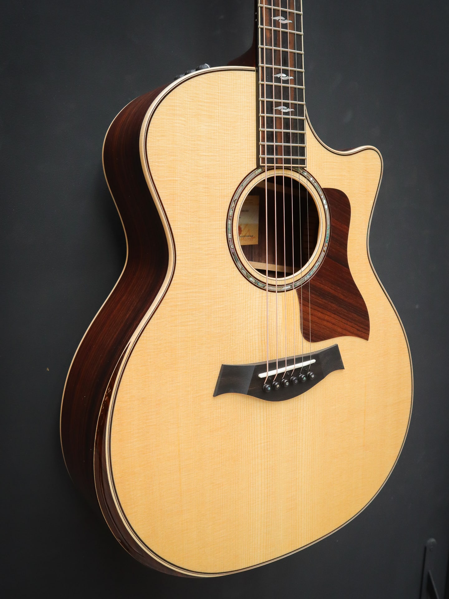 bijtend Onderdompeling Herkenning Taylor 814-ce Radius Armrest - Kauffmann's Guitar Store