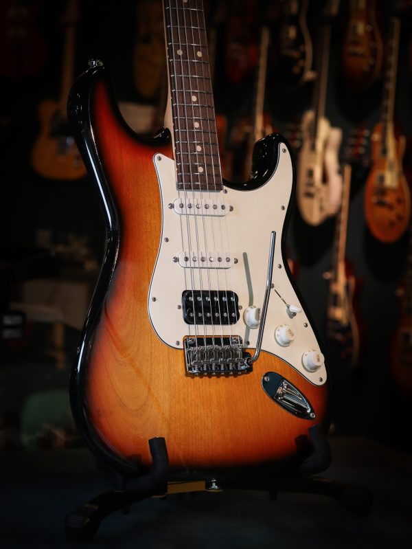 Suhr Classic S Antiek 3-Tone Sunburst