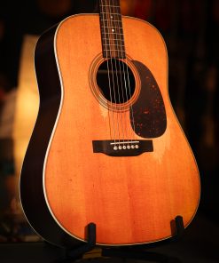Martin D-28 StreetLegend