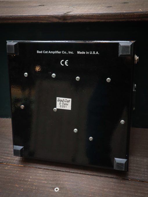 Bad Cat 2-Tone Tube Preamp Pedal includes original box - Afbeelding 2