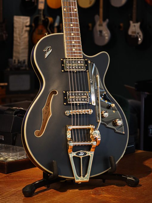 Duesenberg Starplayer TV Black Velvet