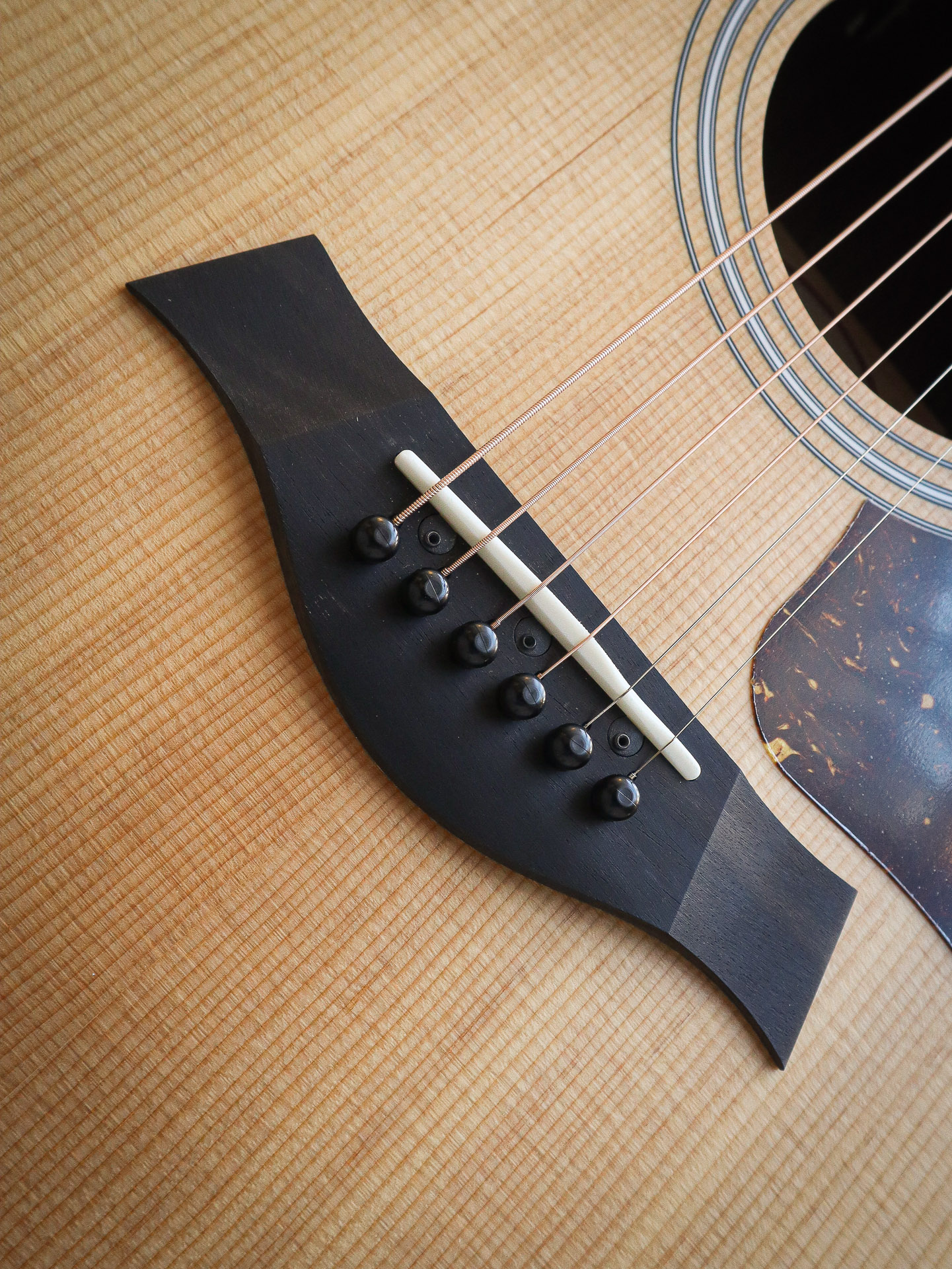 Taylor 212ce - Afbeelding 9
