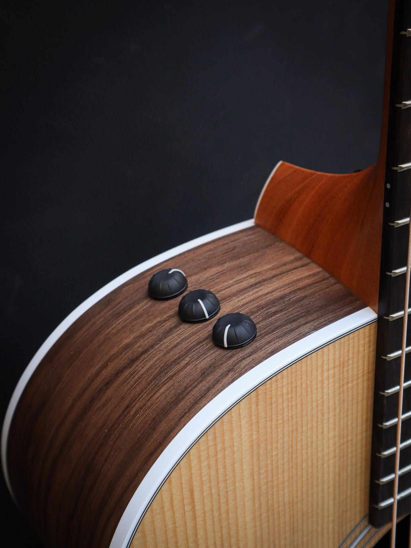 Taylor 212ce - Afbeelding 6