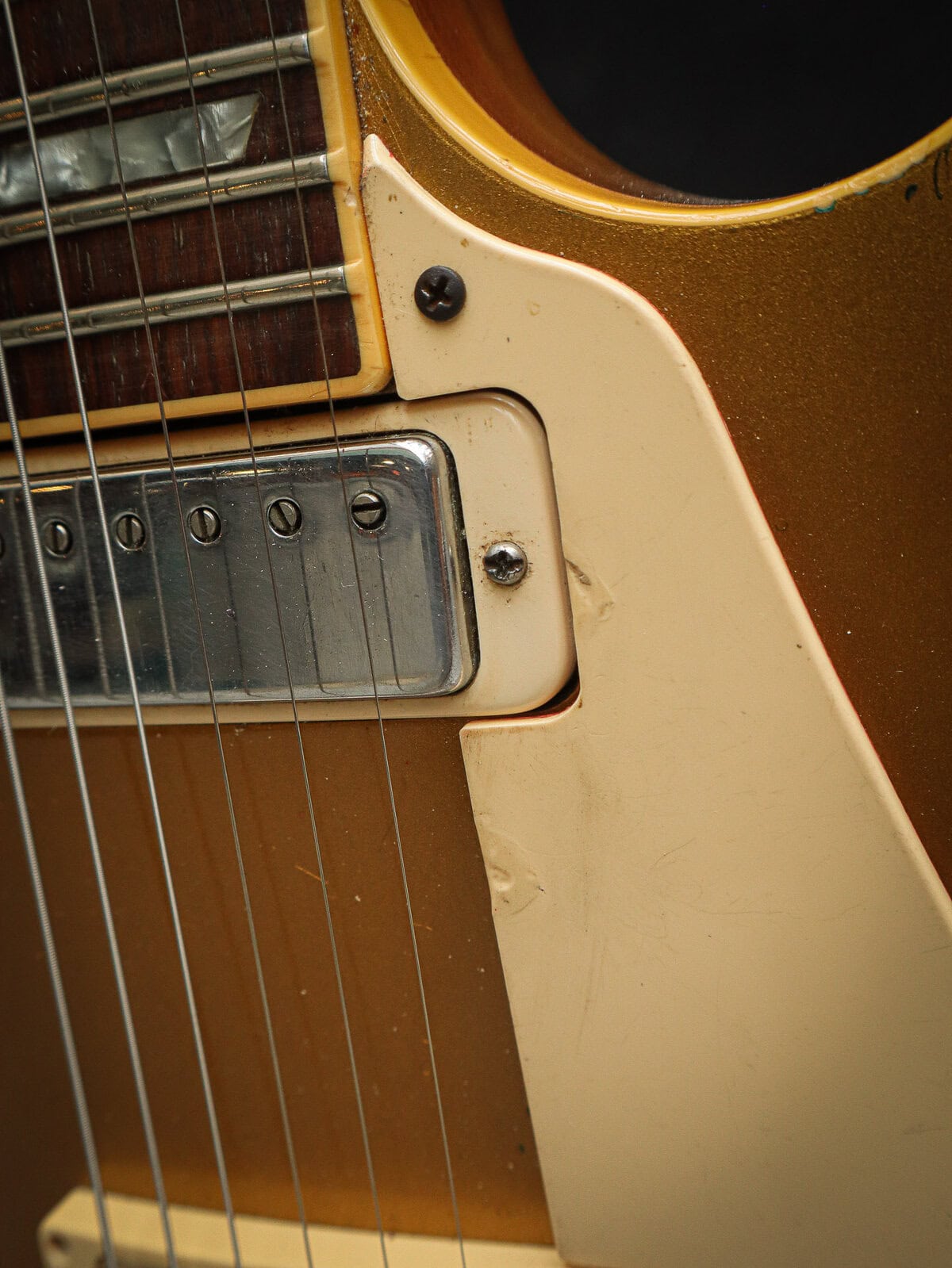 1975 Gibson Les Paul Deluxe Gold Top Pre-Owned - Afbeelding 13