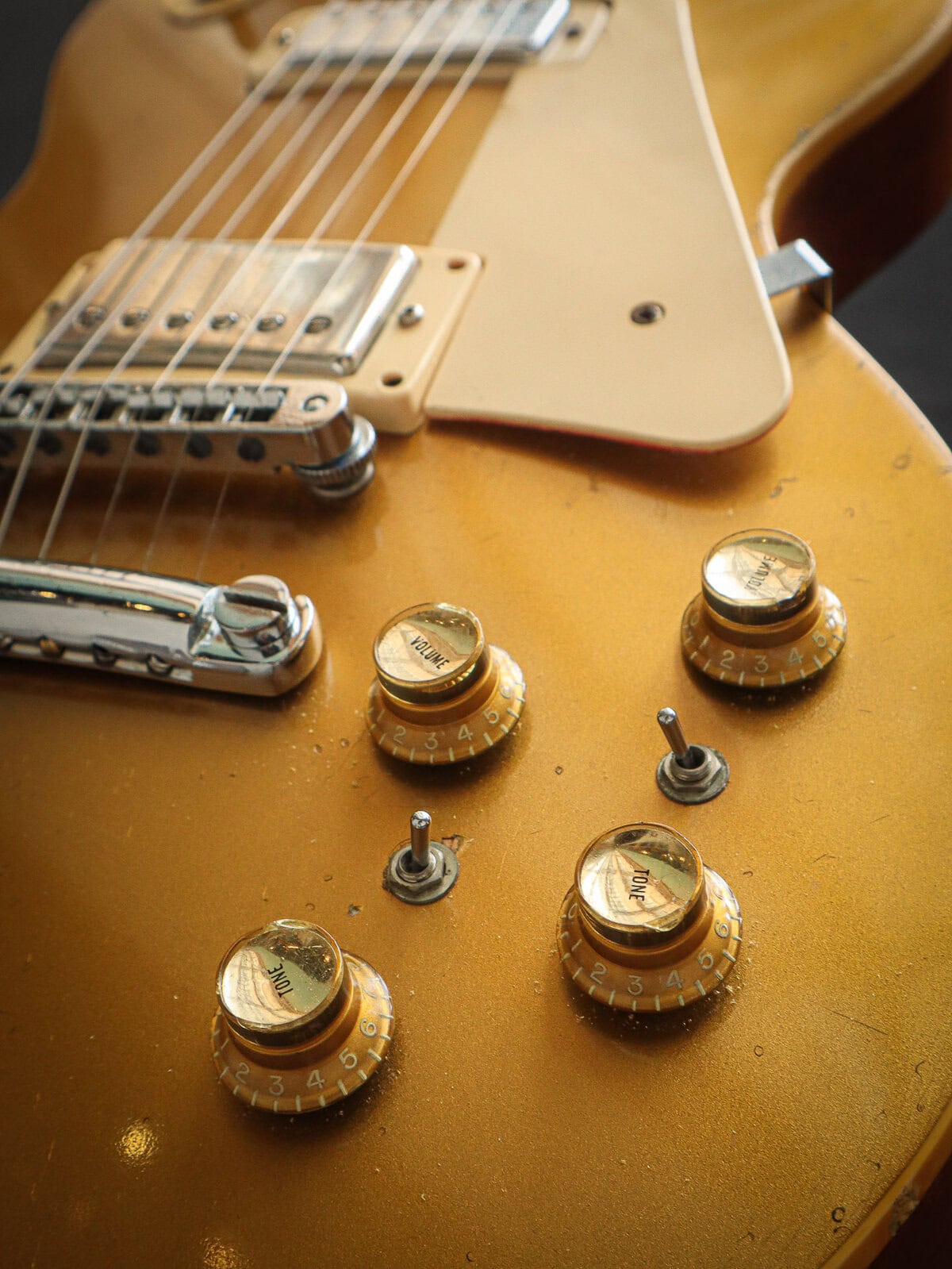 1975 Gibson Les Paul Deluxe Gold Top Pre-Owned - Afbeelding 8