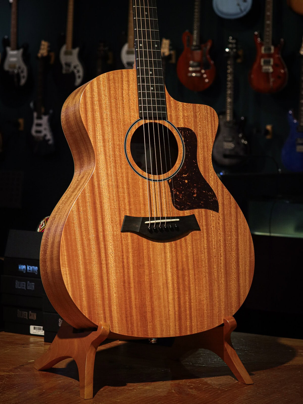 Taylor 24ce Sapele