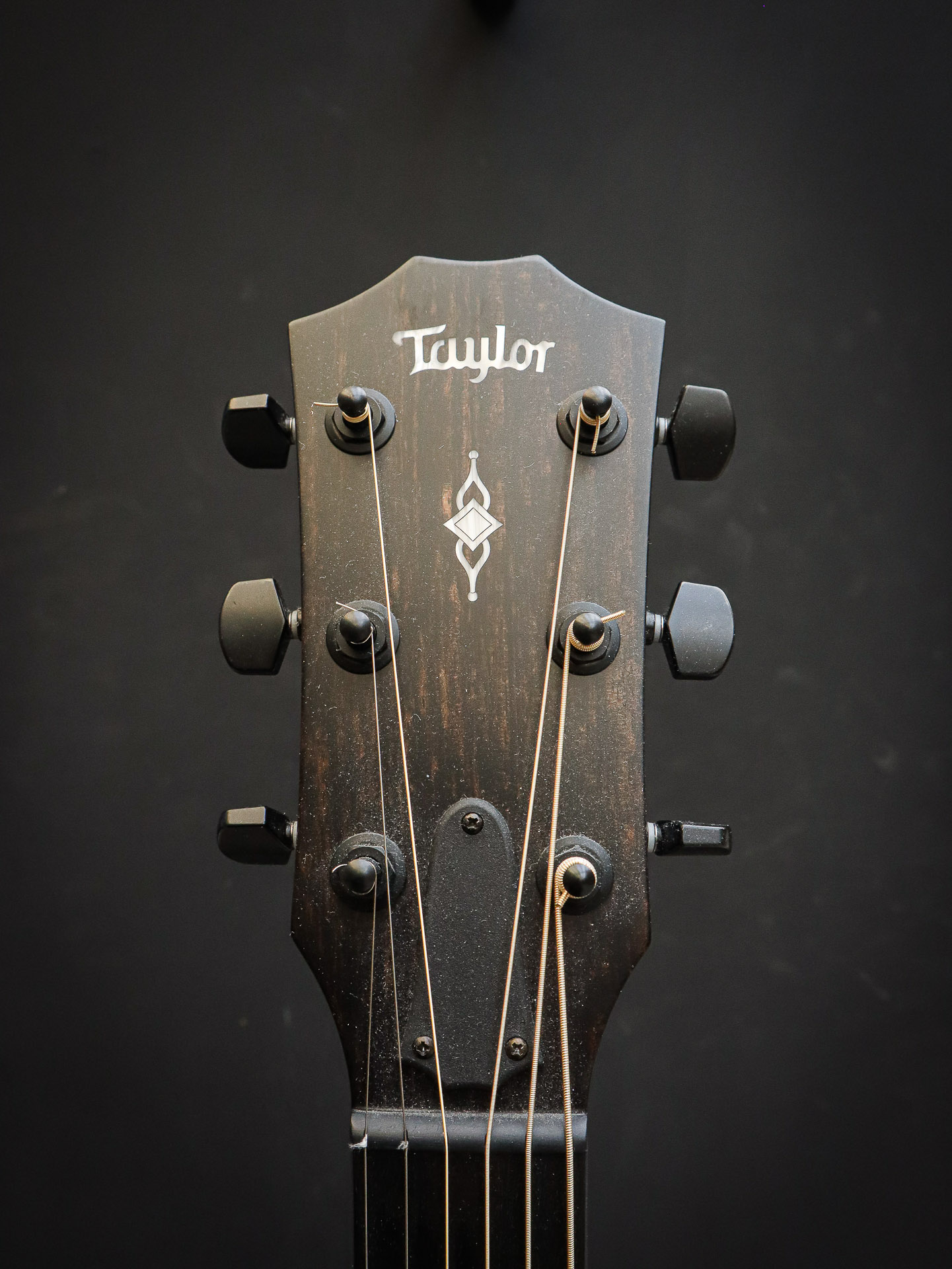 Taylor 324ce Lefty Pre-Owned - Afbeelding 10