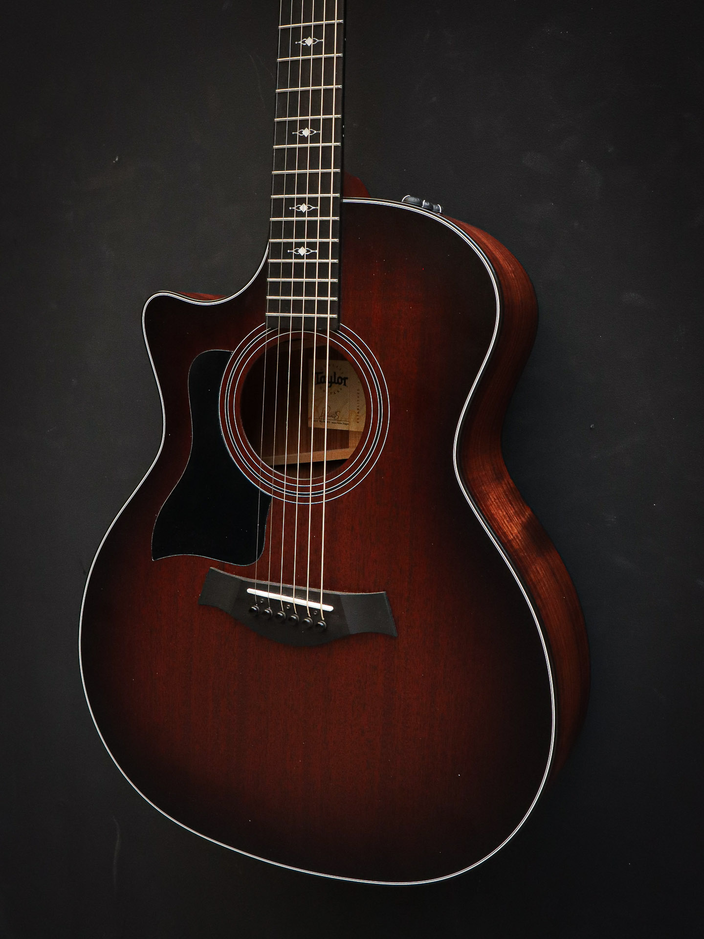 Taylor 324ce Lefty Pre-Owned - Afbeelding 4