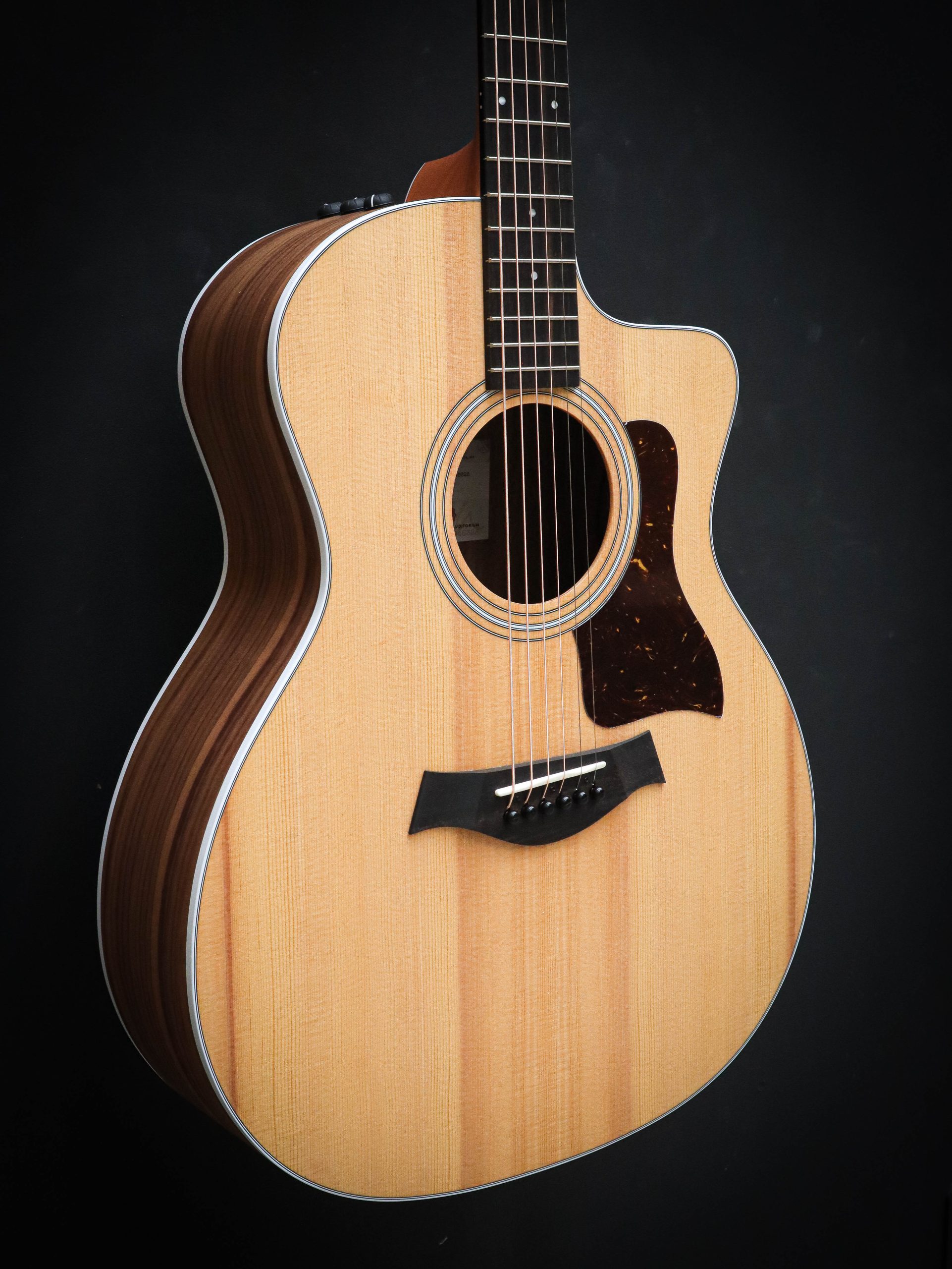 Taylor 214ce - Afbeelding 4