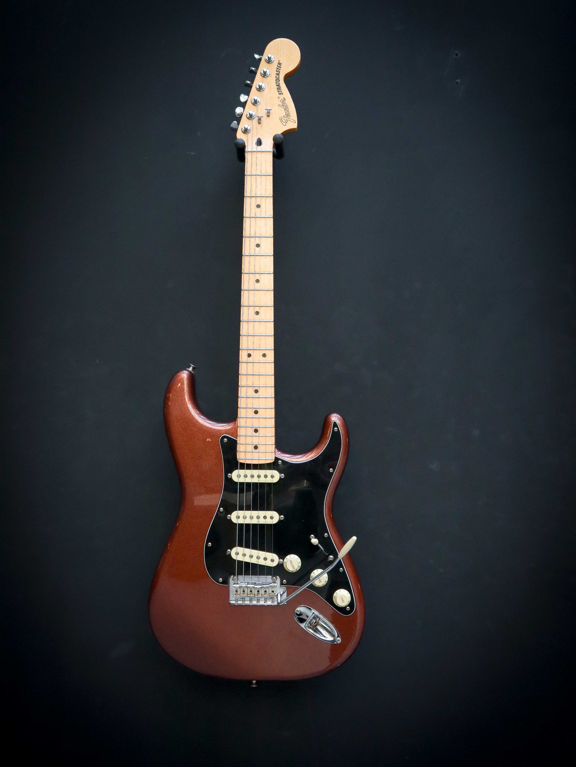 Fender Deluxe Roadhouse™ Strat® Pre-Owned - Afbeelding 2