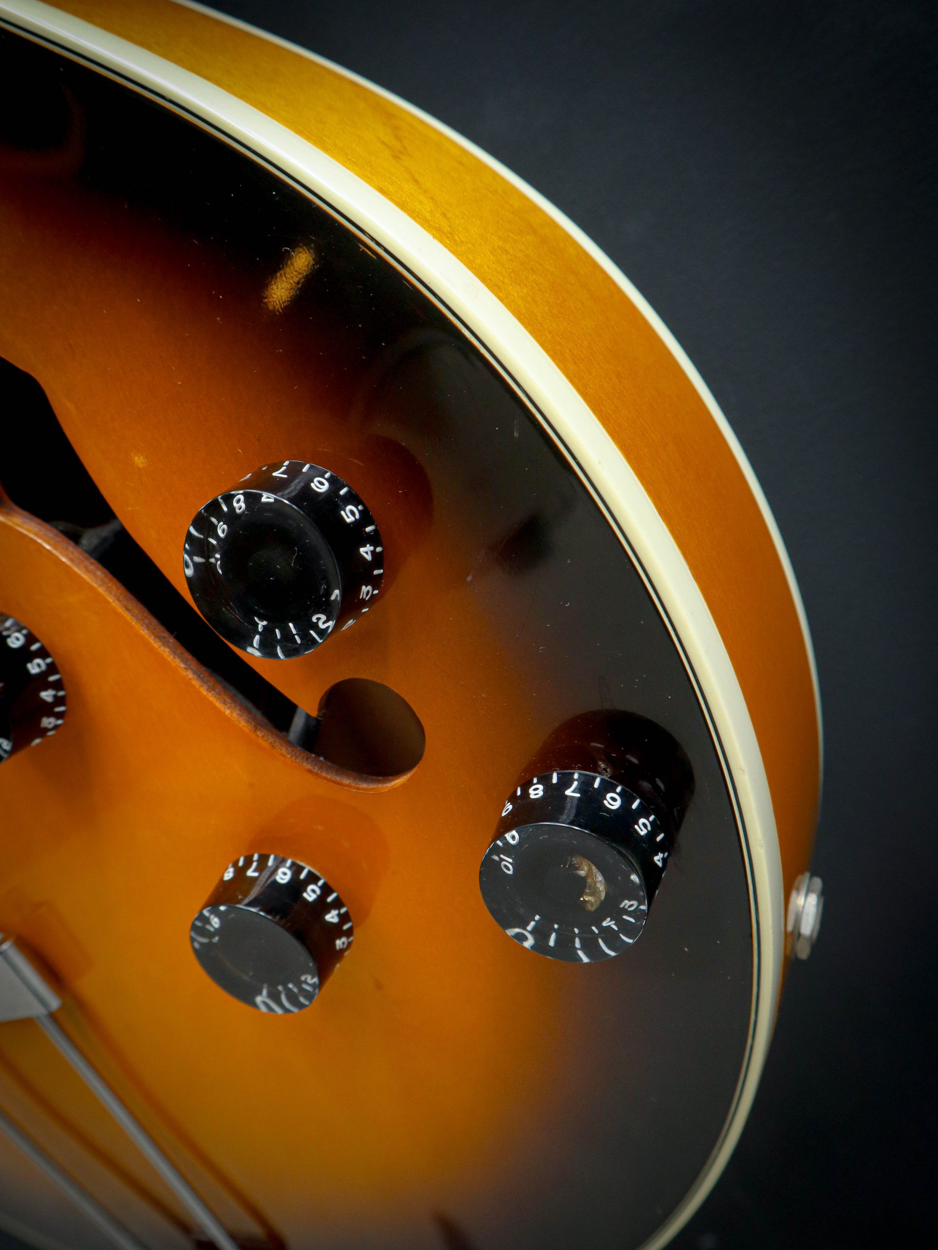 Gibson ES-135 Memphis Limited Edition 2000 - Afbeelding 8