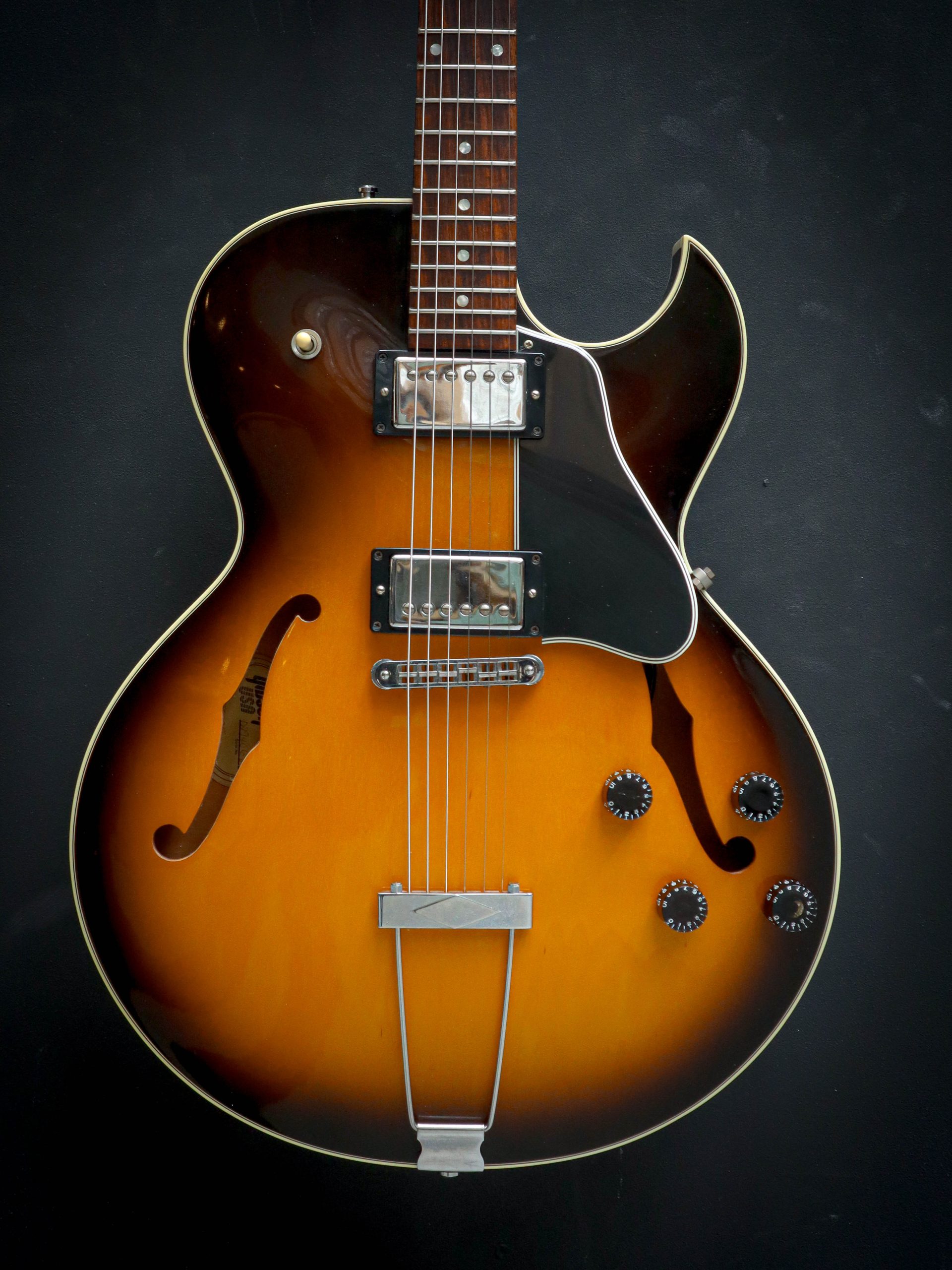 Gibson ES-135 Memphis Limited Edition 2000 - Afbeelding 3