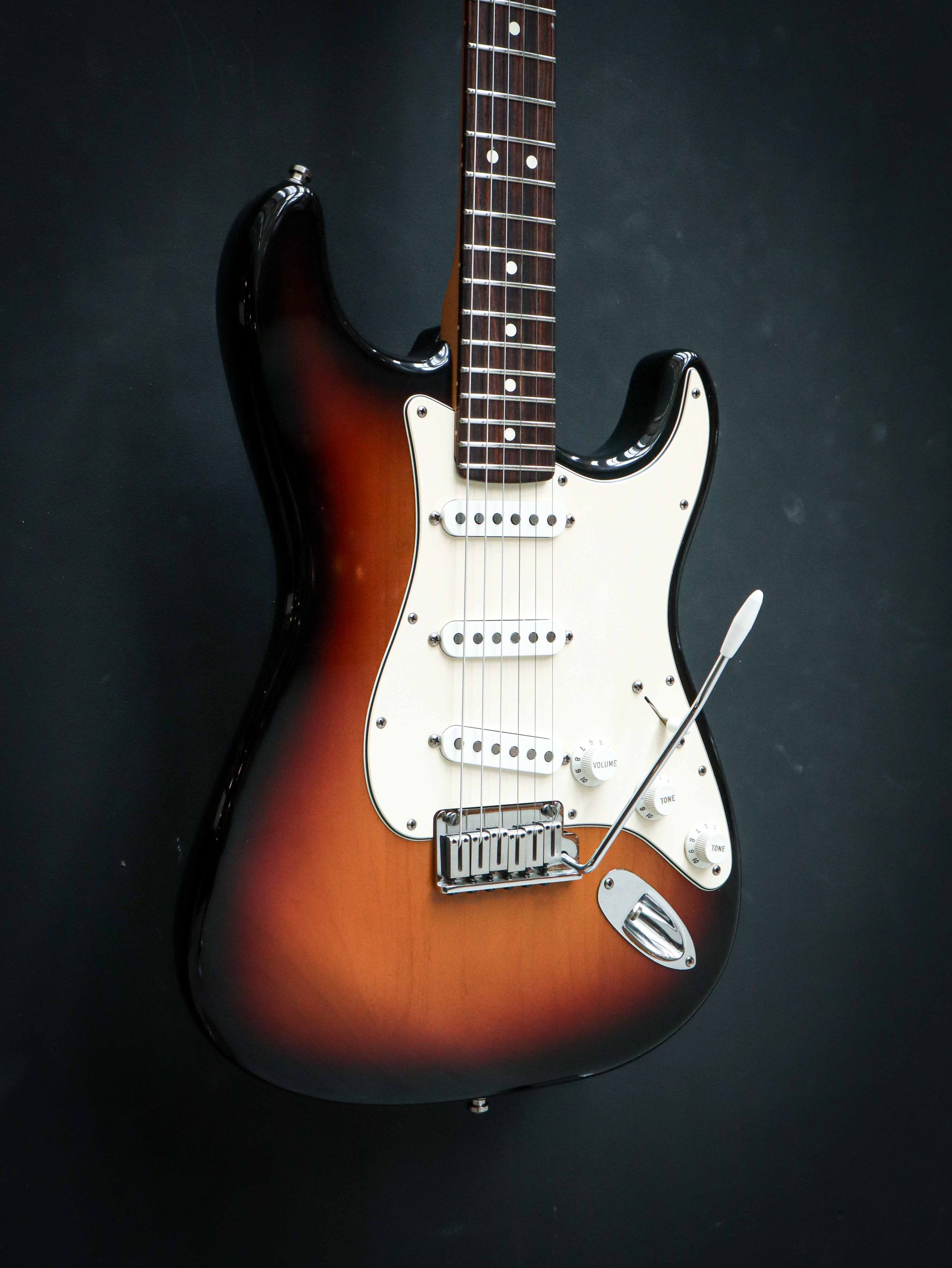 1999 Fender American Standard Stratocaster Pre-Owned - Afbeelding 4